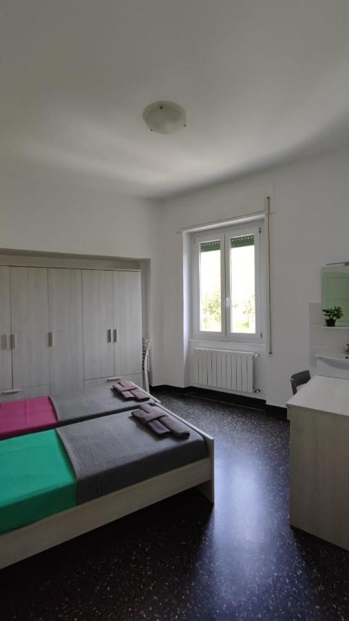 Ostello Le Ville Di Cornigliano By Smart-Home Genua Exteriör bild
